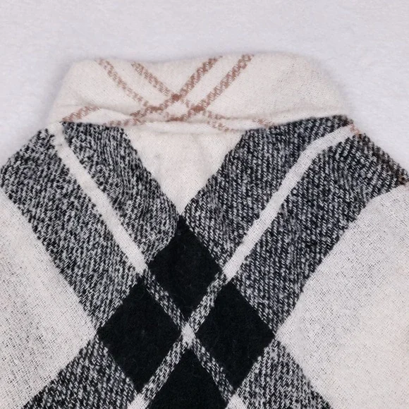 Sonoma Poncho Hooded Plaid Toggle One Size Cream Black Fall Cozy Cottagecore - Picture 8 of 10
